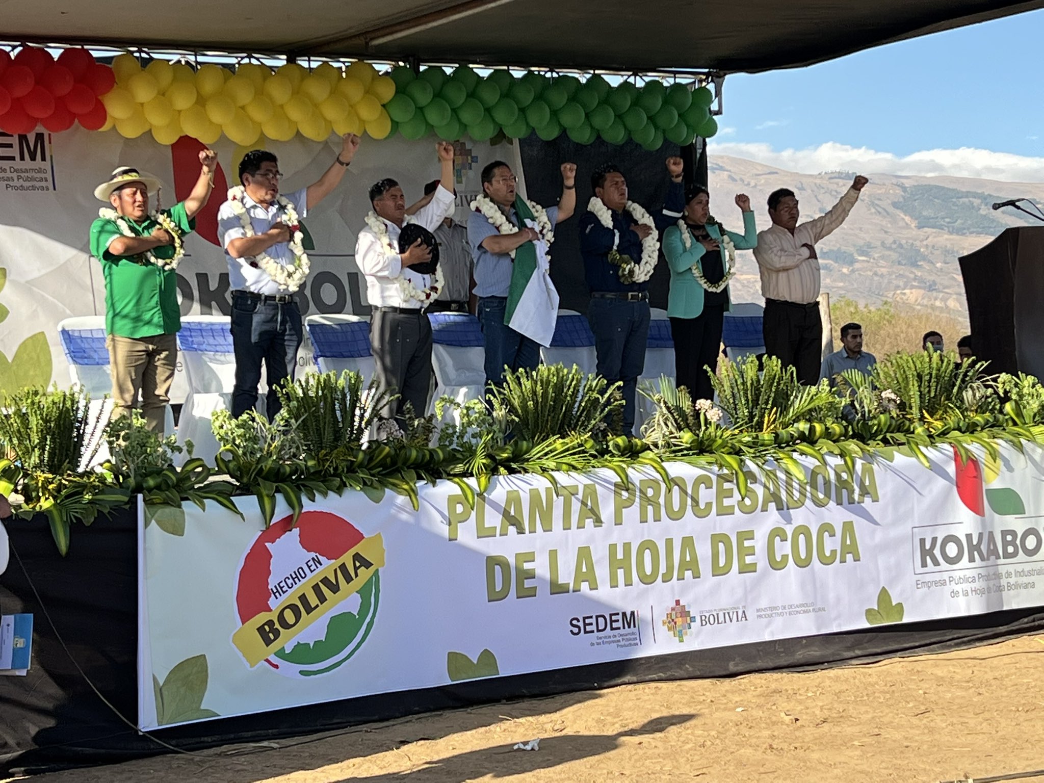 @MDPyEPBolivia Inició construcción de planta de Kokabol