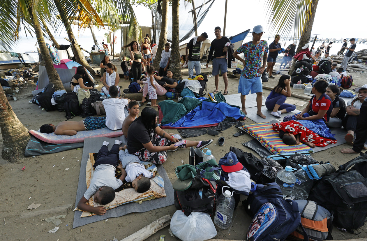 Migrantes en el Darién.