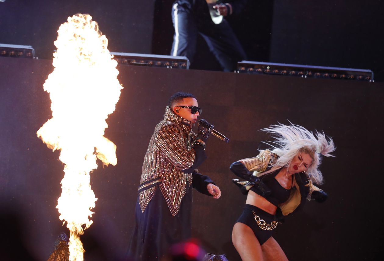 Daddy Yankee se presentó con un multitudinario concierto en el estadio Pascual Guerrero, en Cali.