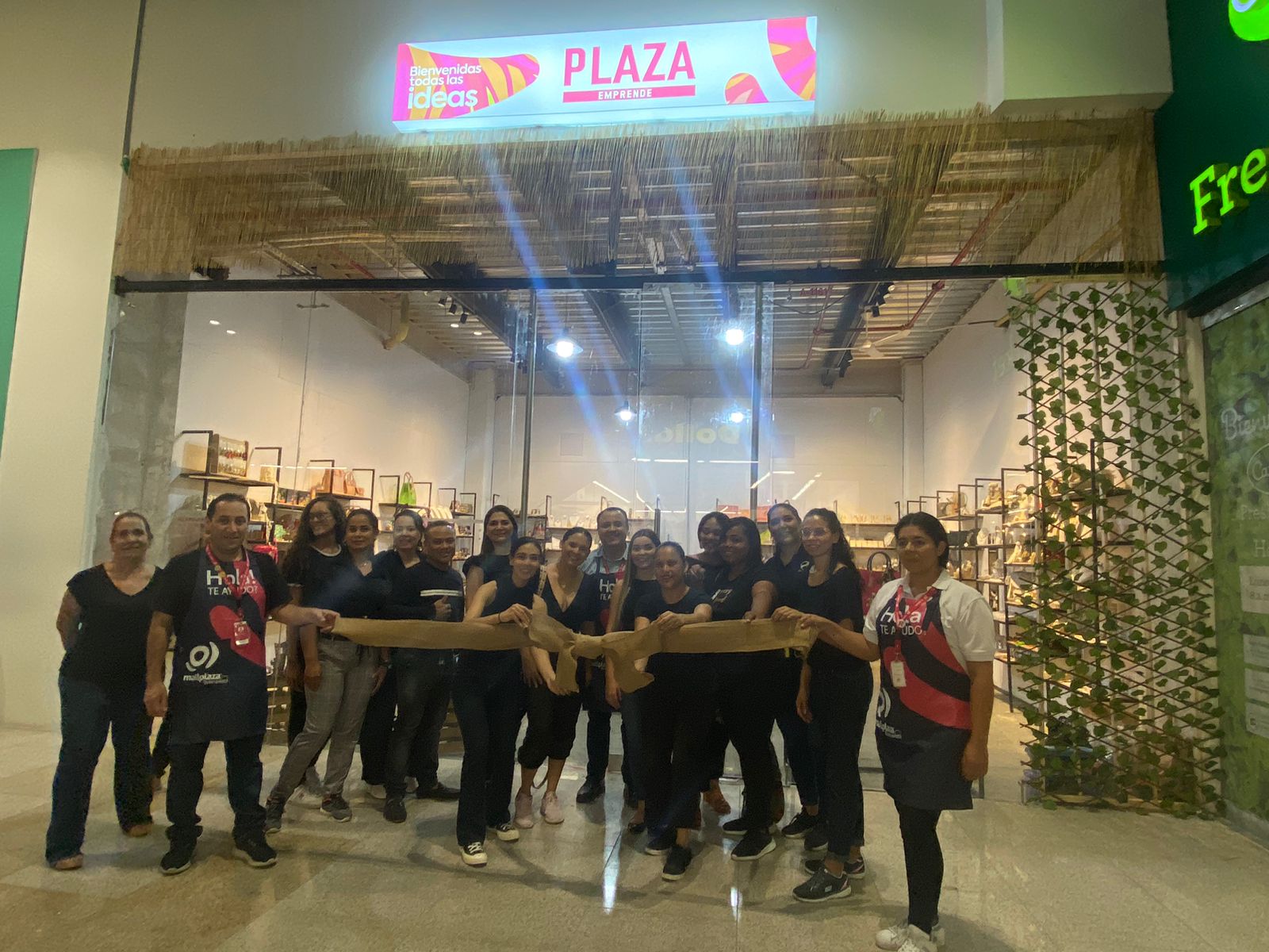 Varios de los emprendedores que estarán en el Mall Plaza Buenavista.