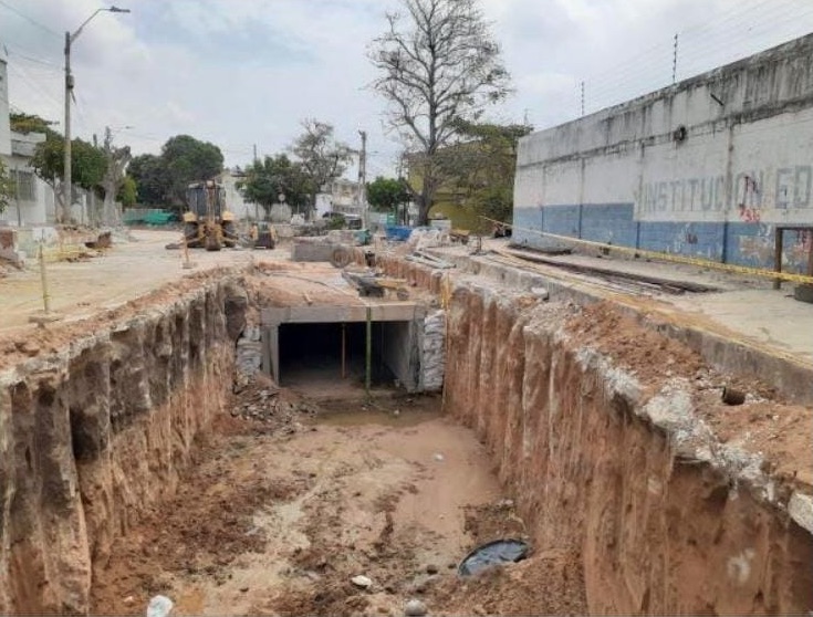 Obra de alta ingeniería en la canalización del arroyo de la carrera 27 entre calles 56 y 57.