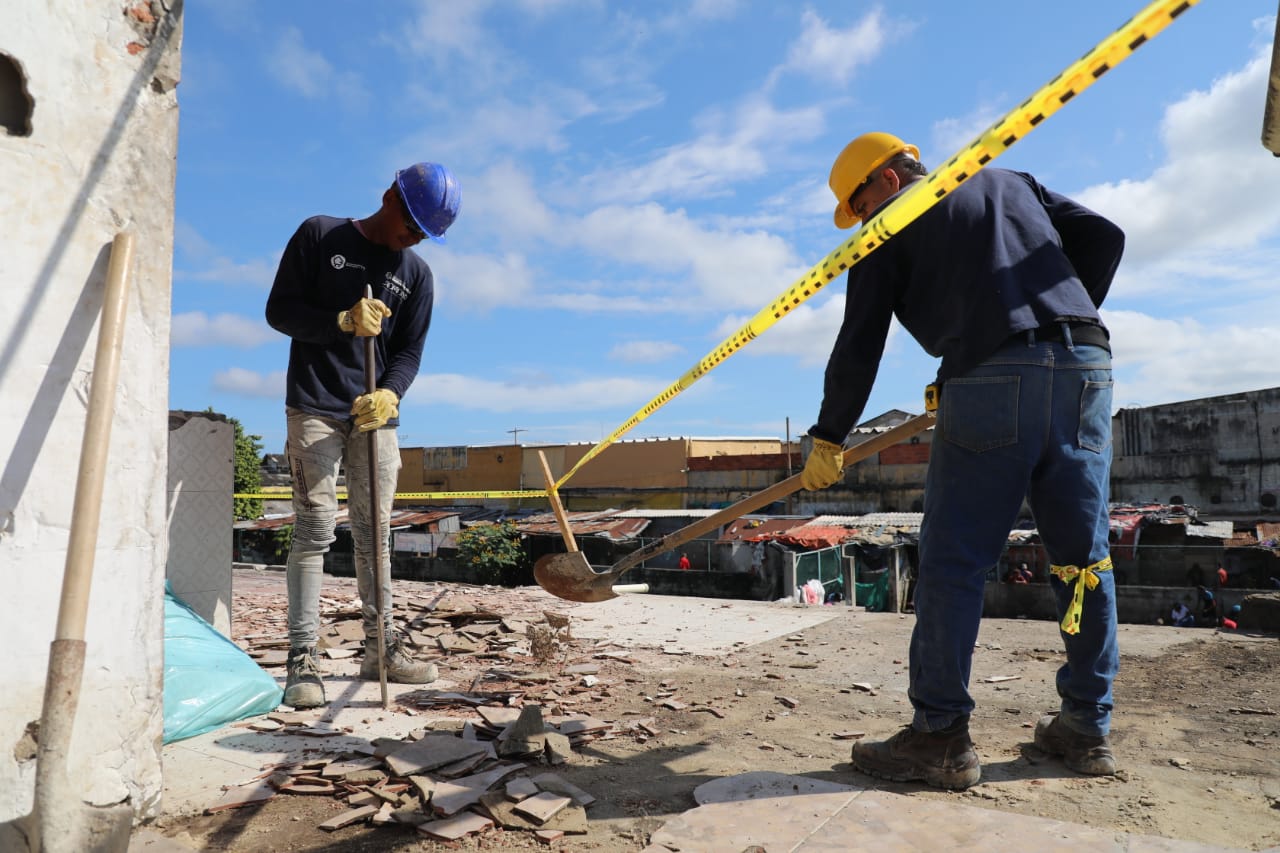 Inicio de obras en el mercado La Magola. 