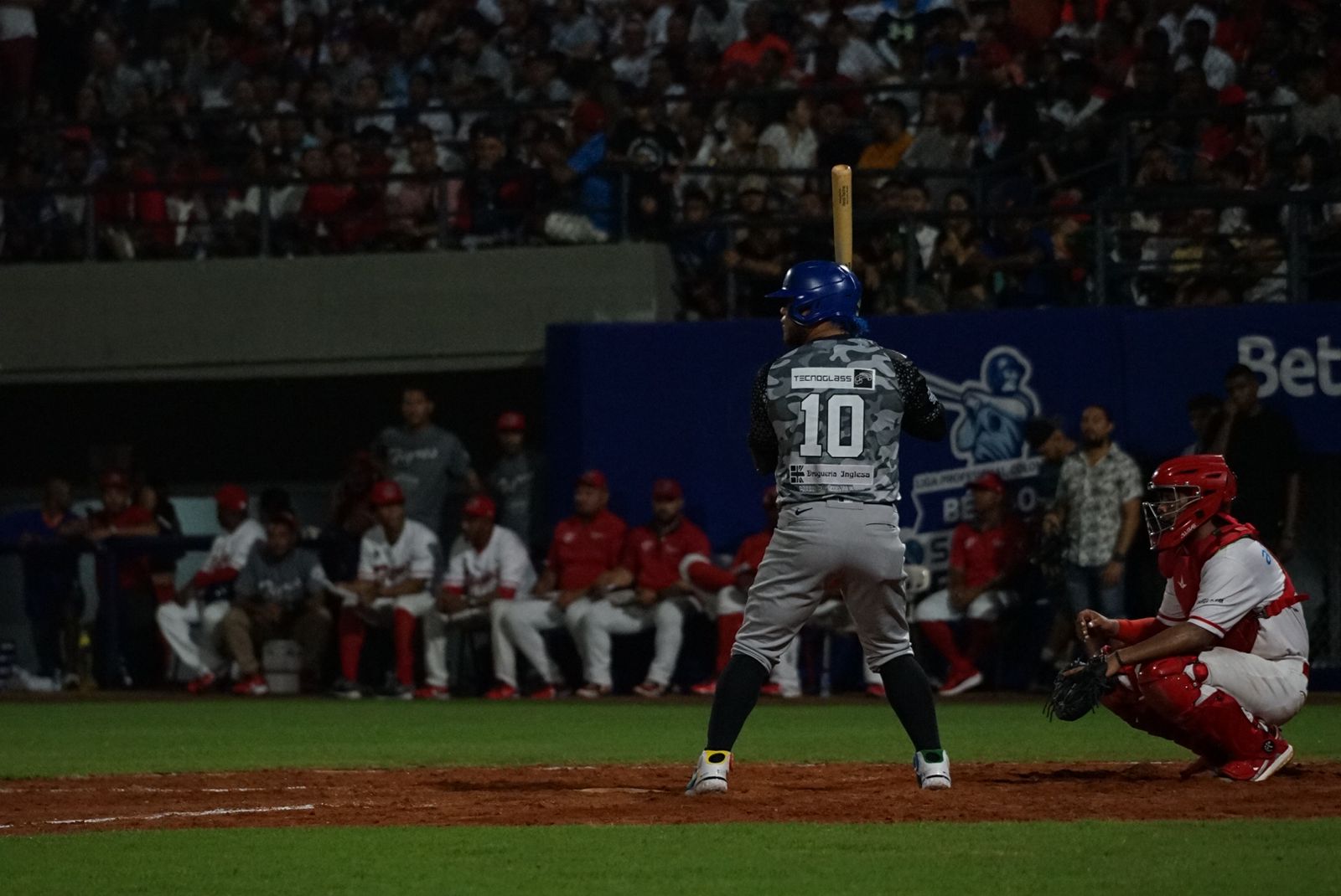 Harold Ramírez, pelotero de Caimanes. 