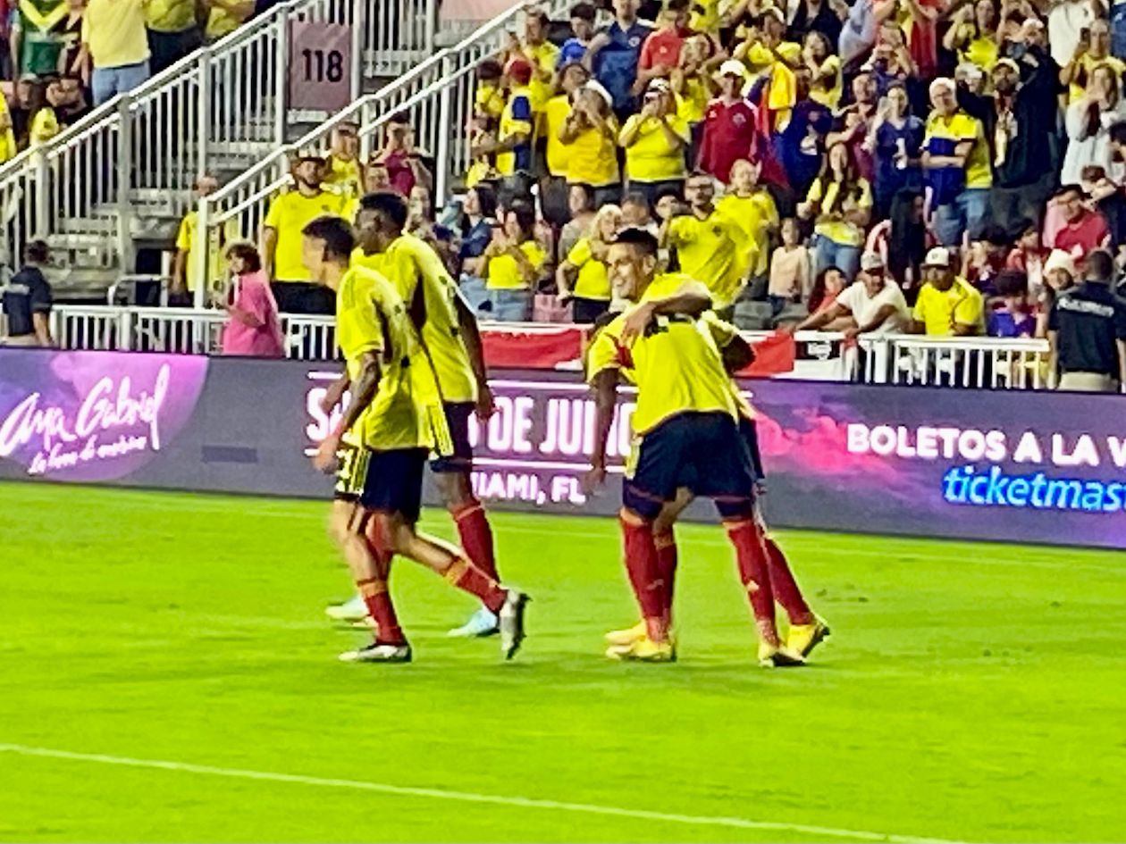 Falcao García celebrando el 2-0.