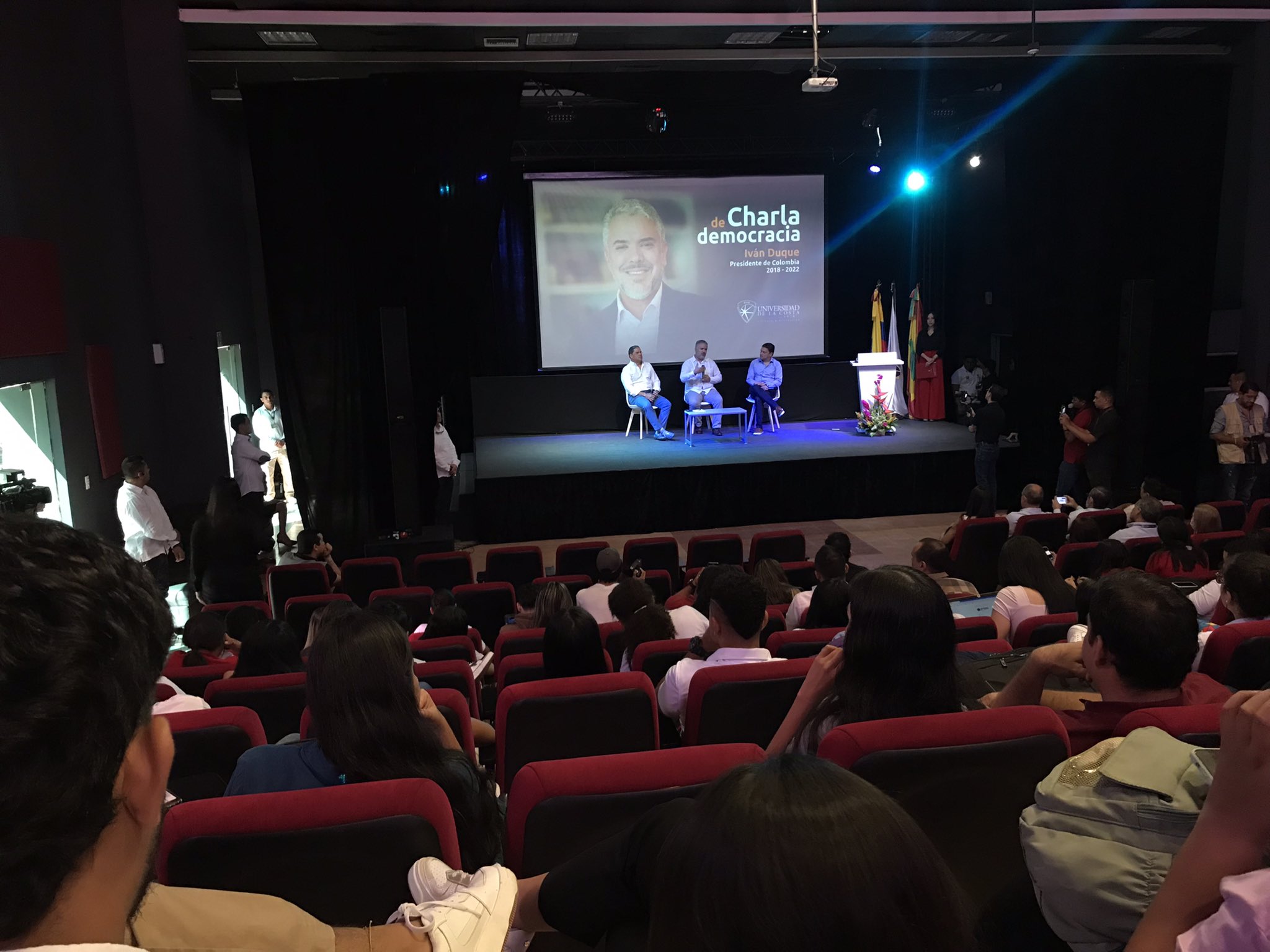 @UniCostaCOL Iván Duque en la Universidad de la Costa.