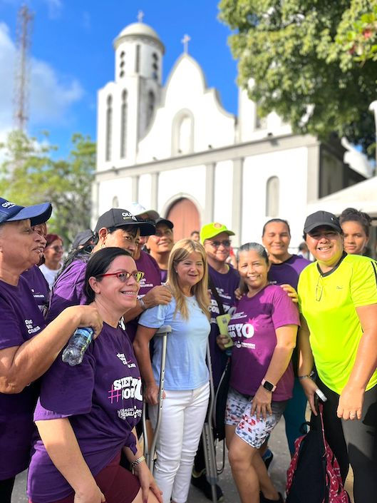 La Gobernadora Elsa Noguera presente en la conmemoración.