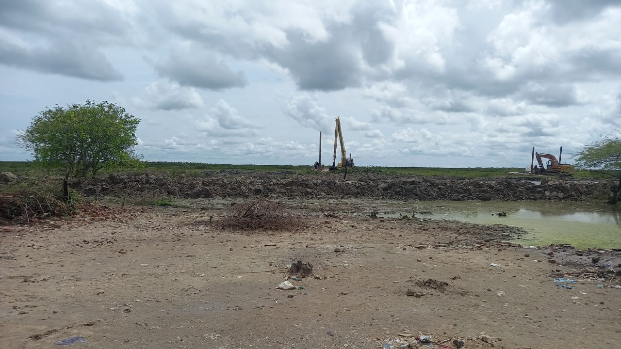 Dragado en la Ciénaga Grande