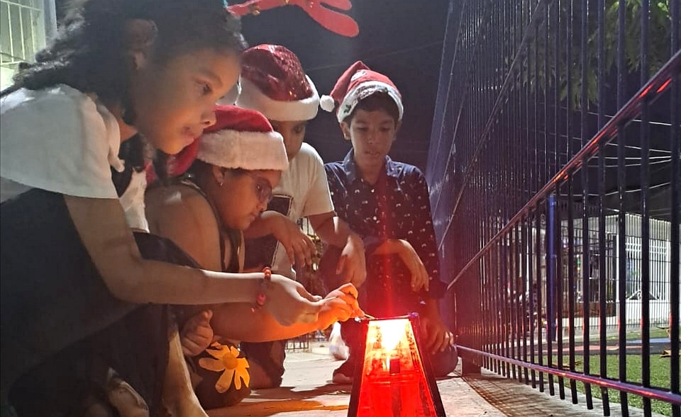 Un grupo de niños en el barrio El Limón