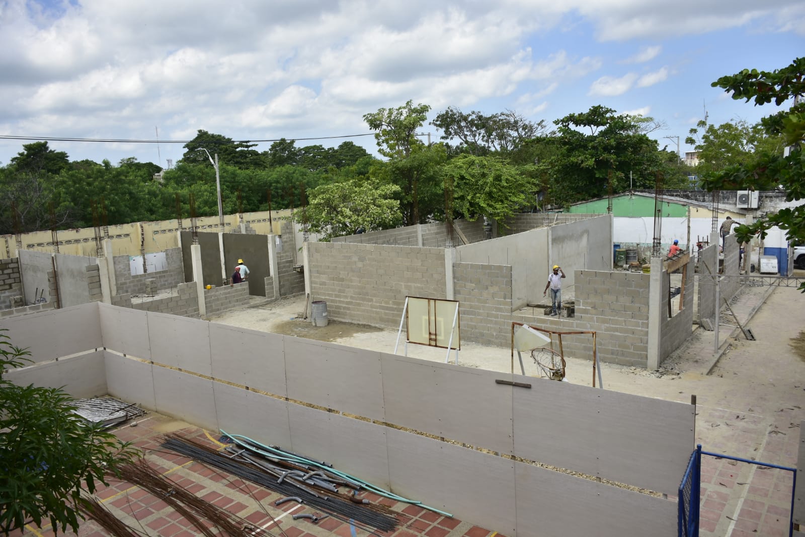 Obras de infraestructura de la IED Reuven Feuerstein.