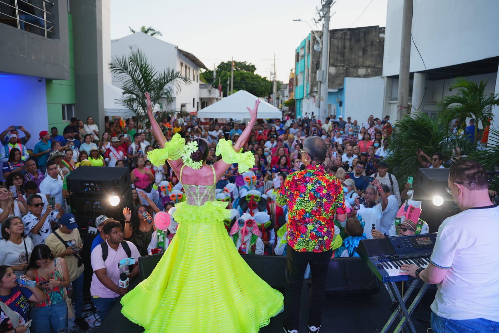 Ceremonia de la entrega del decreto a la Reina del Carnaval 2023, Natalia De Castro González.