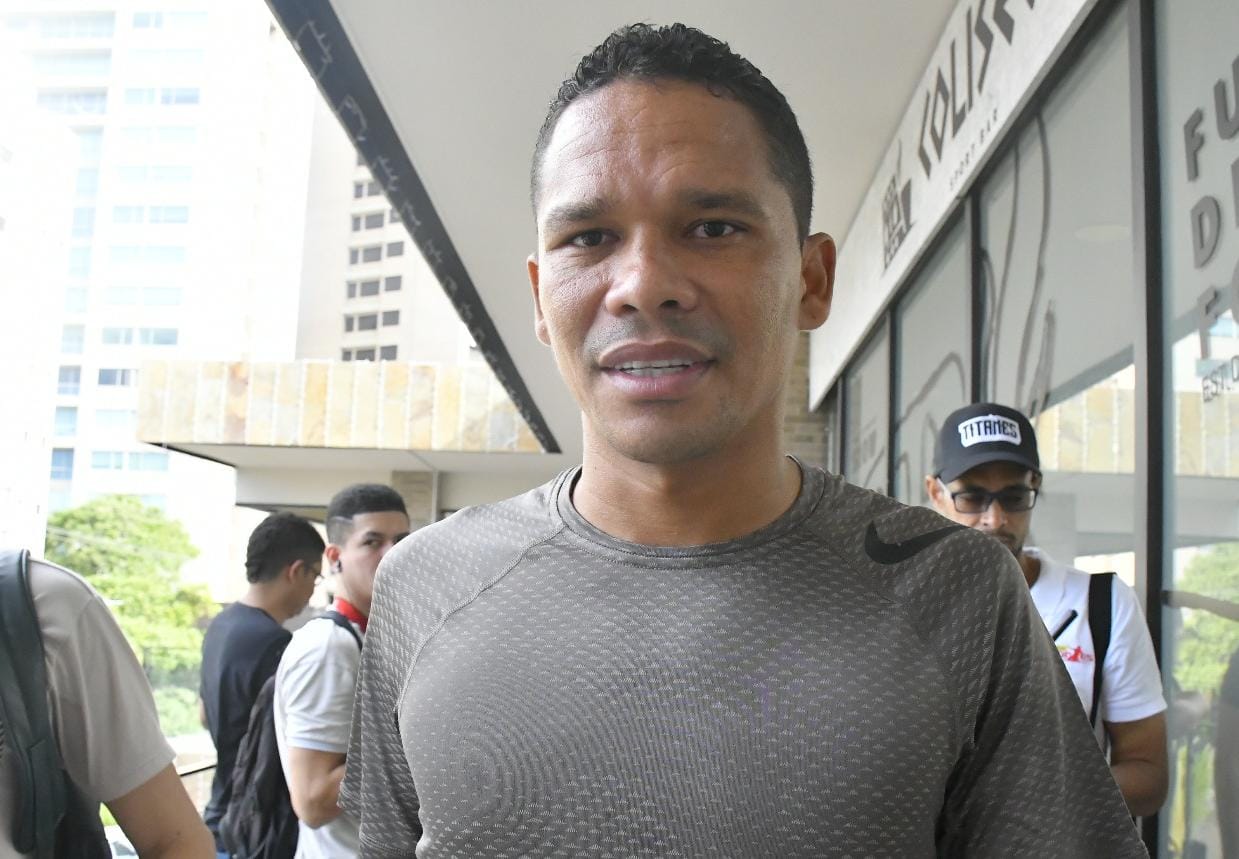 Carlos Bacca, contento por el regreso de Vladimir Hernández.