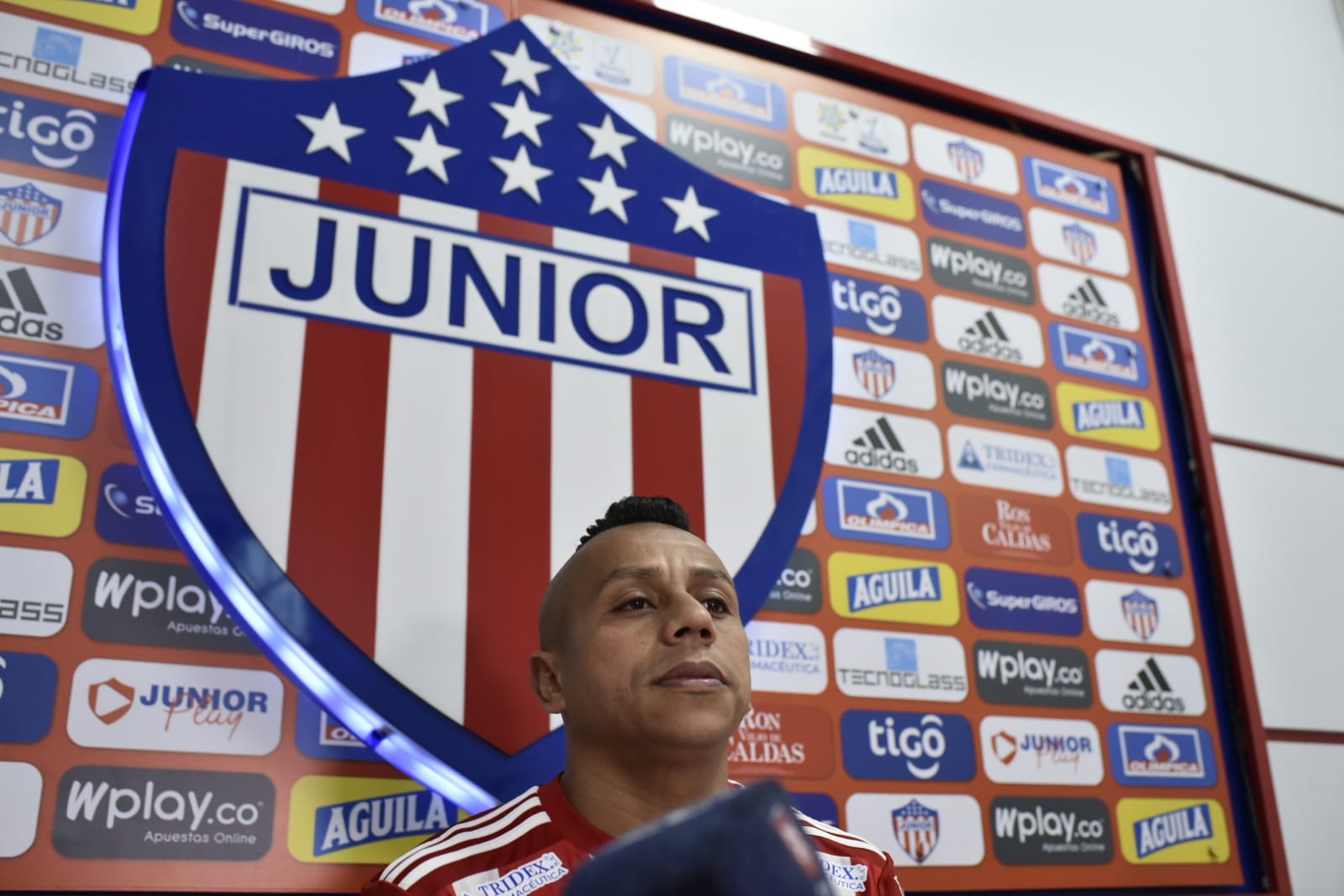 Vladimir Hernández hizo parte del equipo campeón en 2010 y 2011.