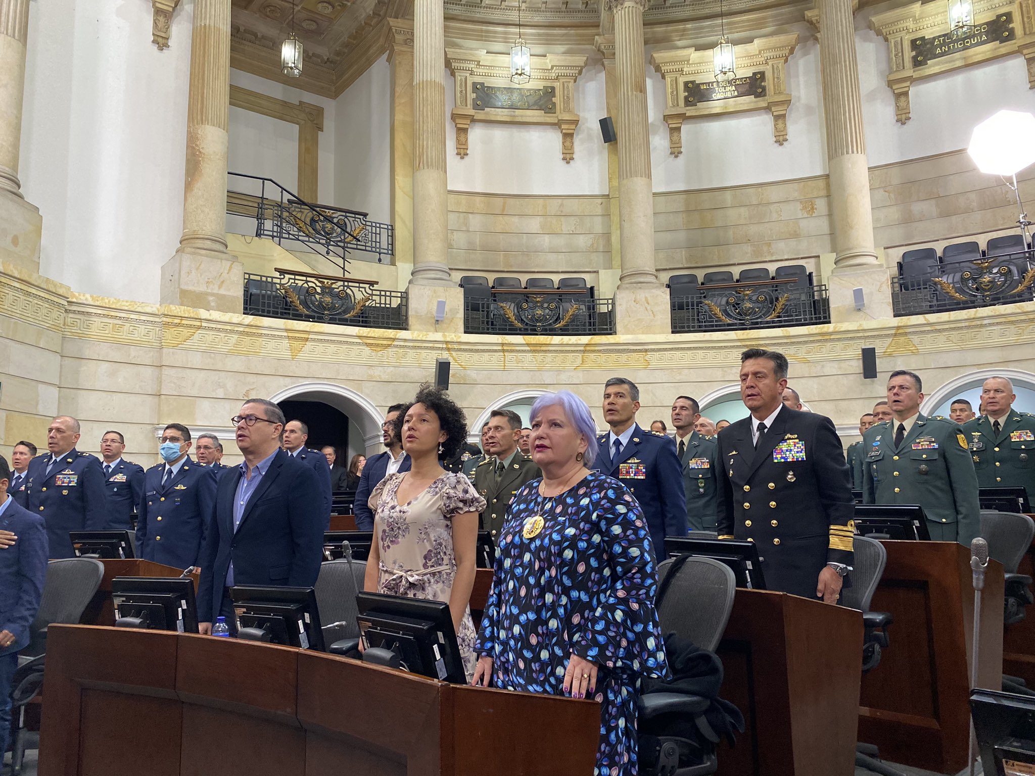 @RoyBarreras Ceremonia de aprobación de ascensos