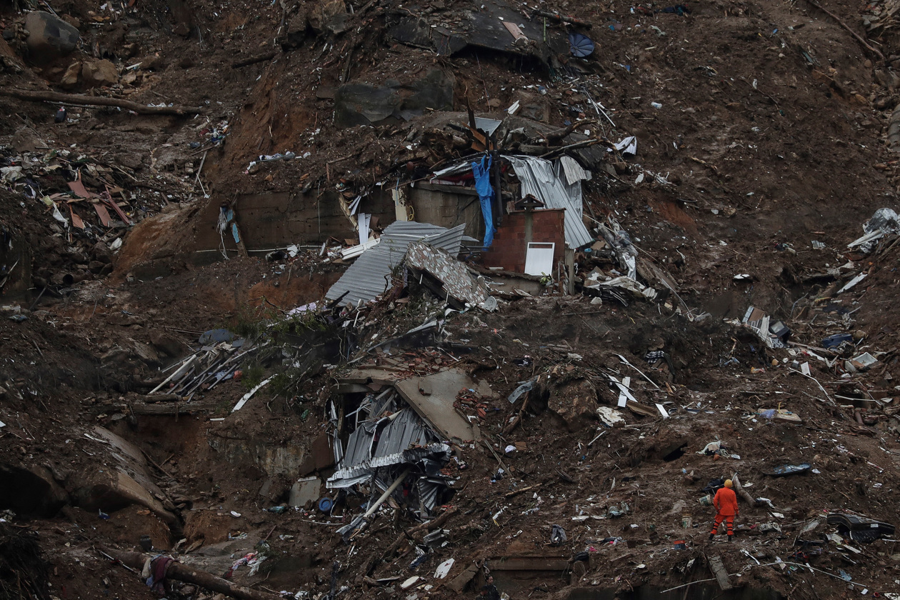 Imágenes de la emergencia en Petrópolis.