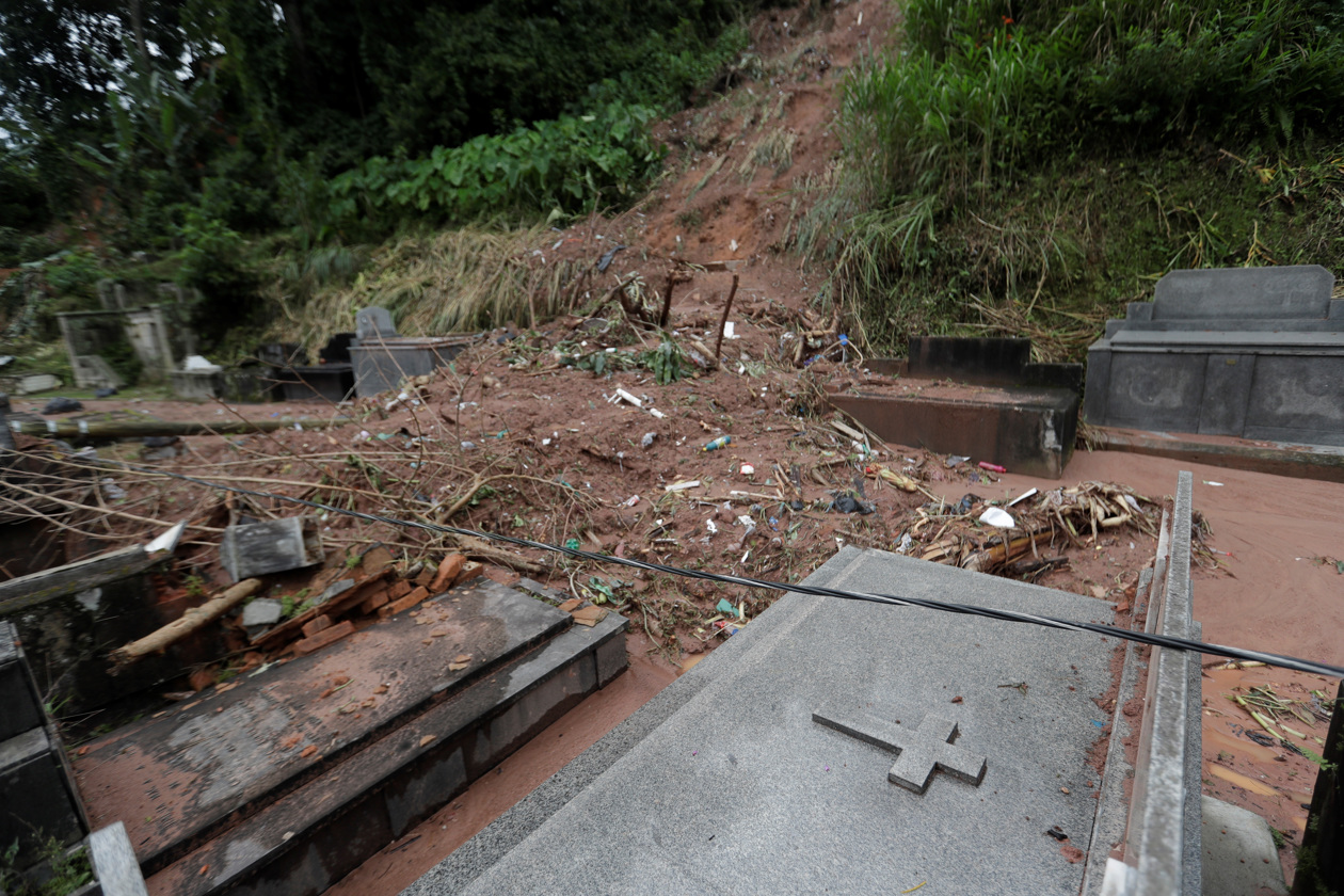 Imágenes de la emergencia en Petrópolis.