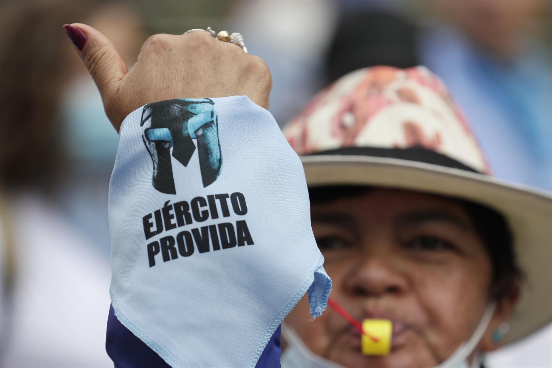 Momentos de la marcha provida en Bogotá. 