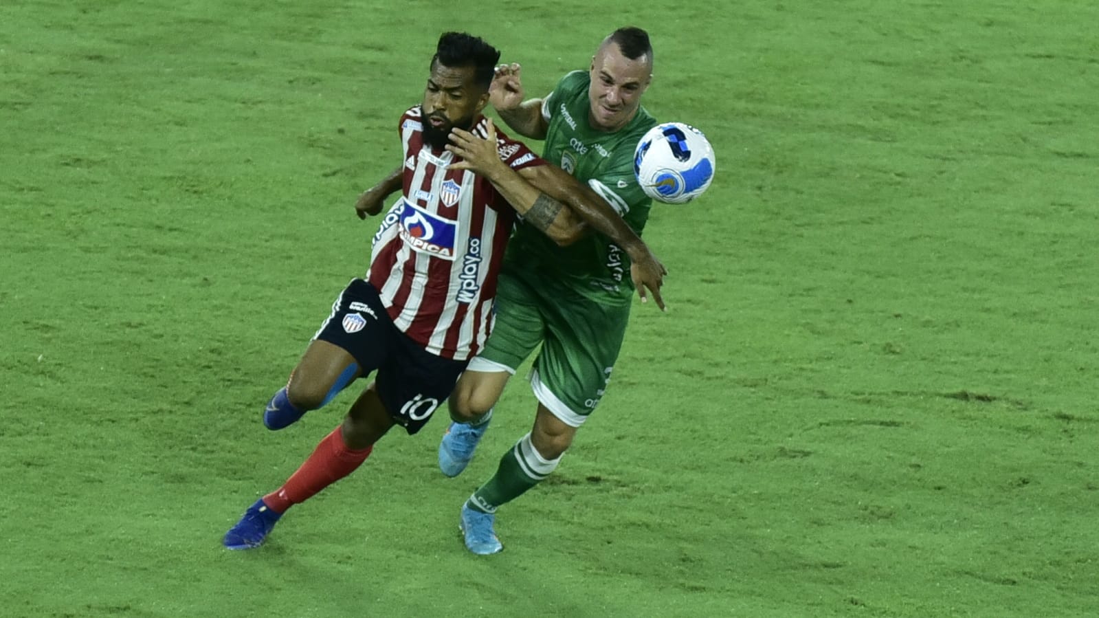 'Cariaco' González, el más desequilibrante de Junior.