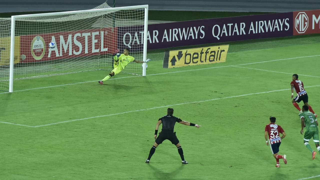 Yesus Cabrera sentenciando el partido.