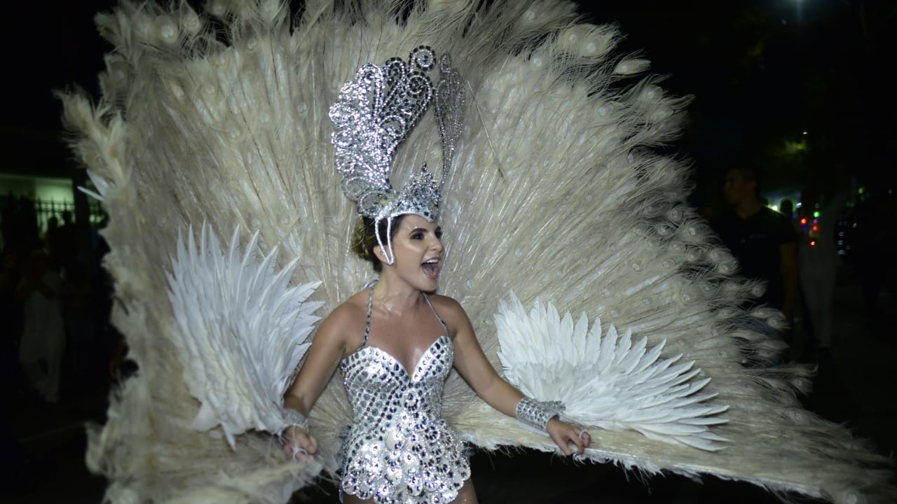 La exreina Marcela García.