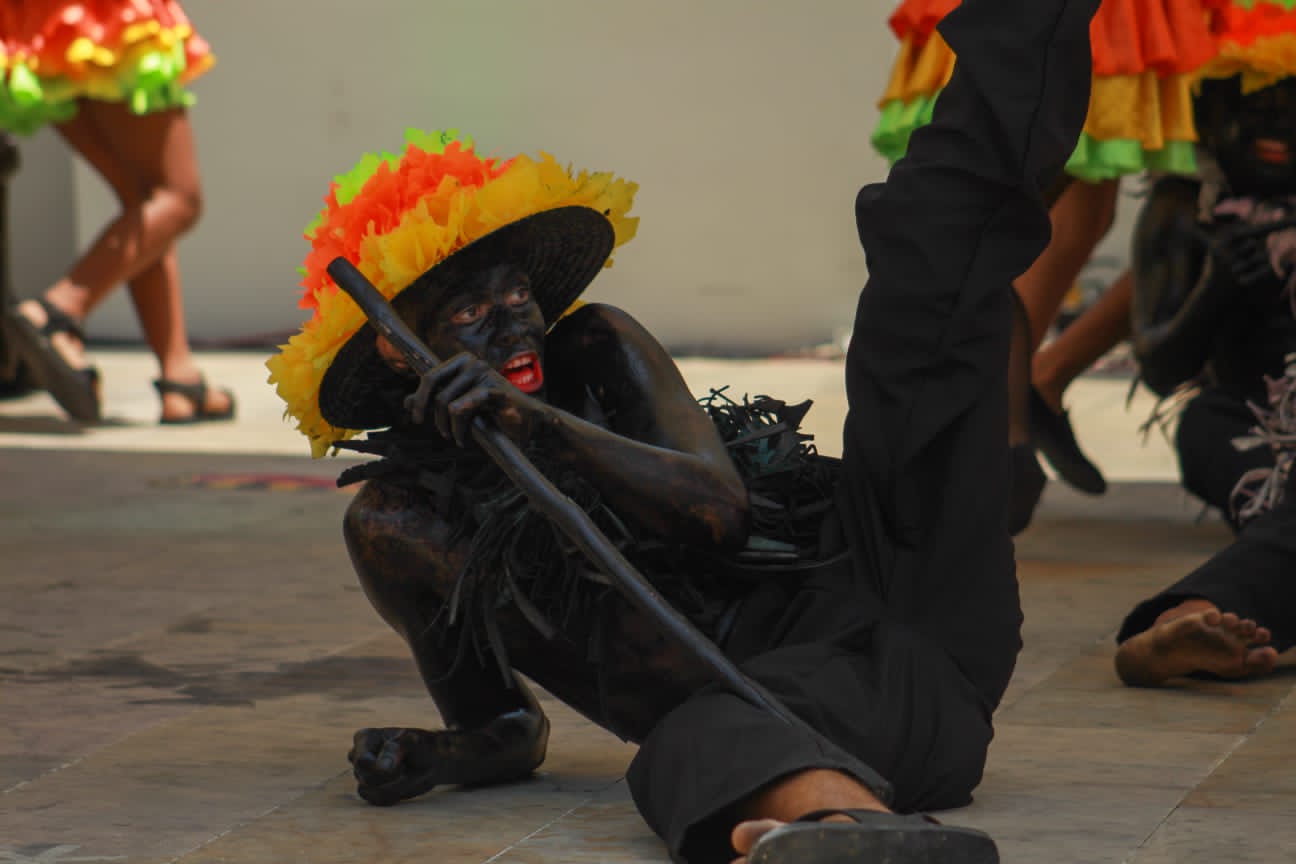 Fiesta de Danzas y Cumbias.