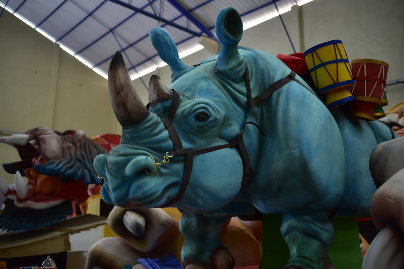 Lo africano predomina en las carrozas del Carnaval 