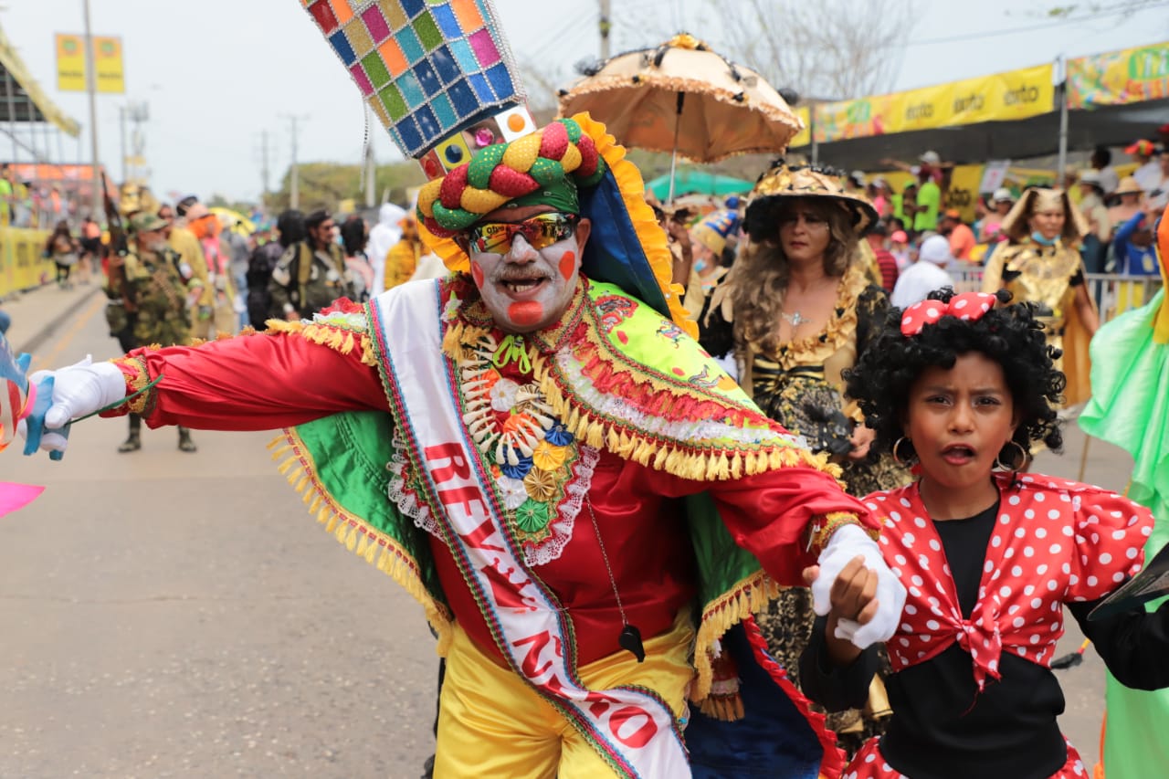 Los 'Congos' y las 'Negritas Puloy' no faltaron a la cita. 