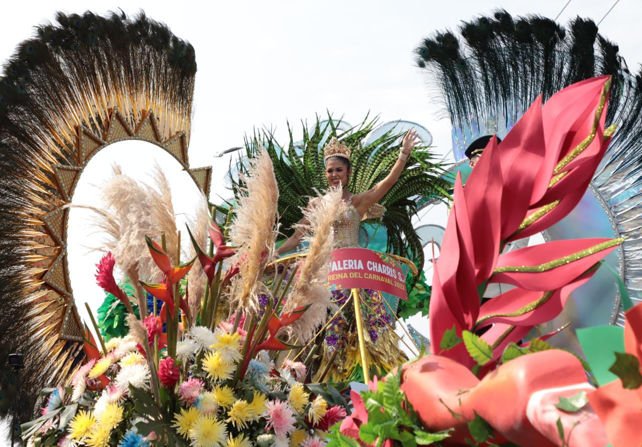Valeria Charris dijo:	"Goza Barranquilla porque te lo mereces"