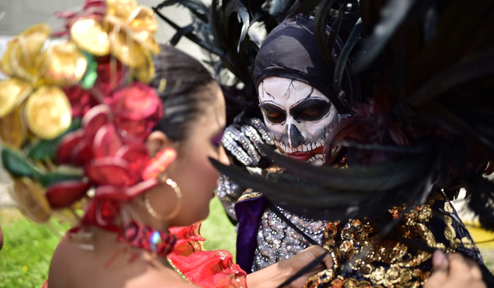 El exrey Momo 2018 y director del Garabato Libre, Ricardo Sierra.