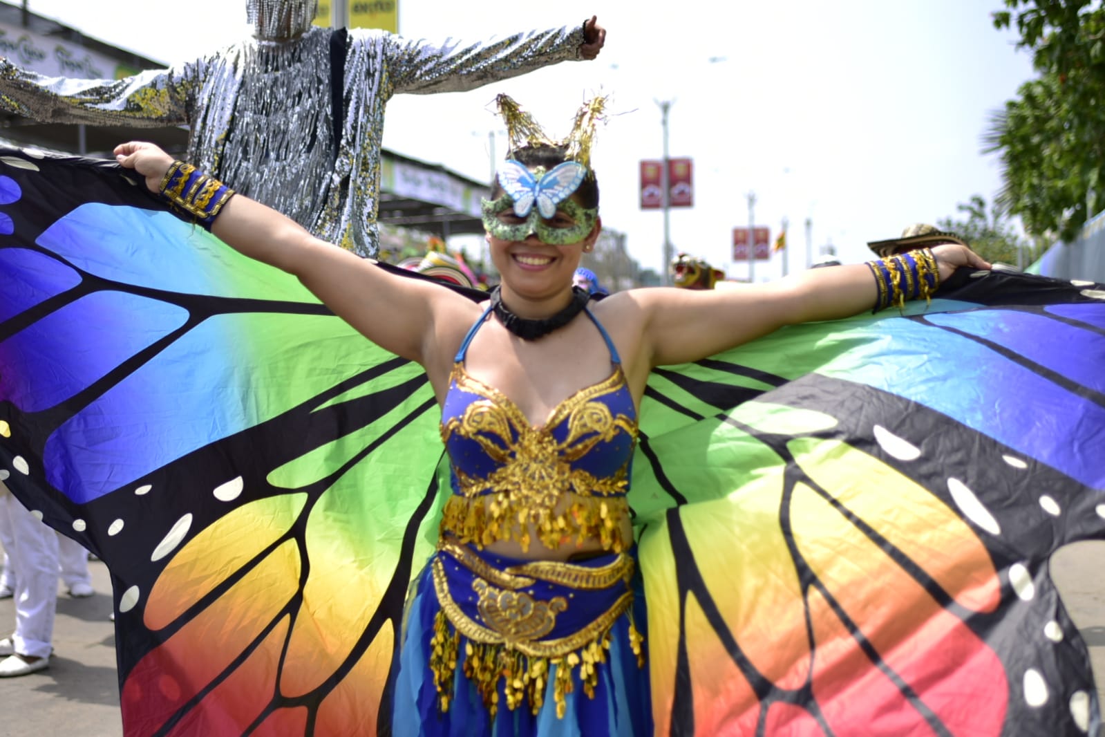 Los disfraces miden la temperatura del desfile de la Gran Parada.
