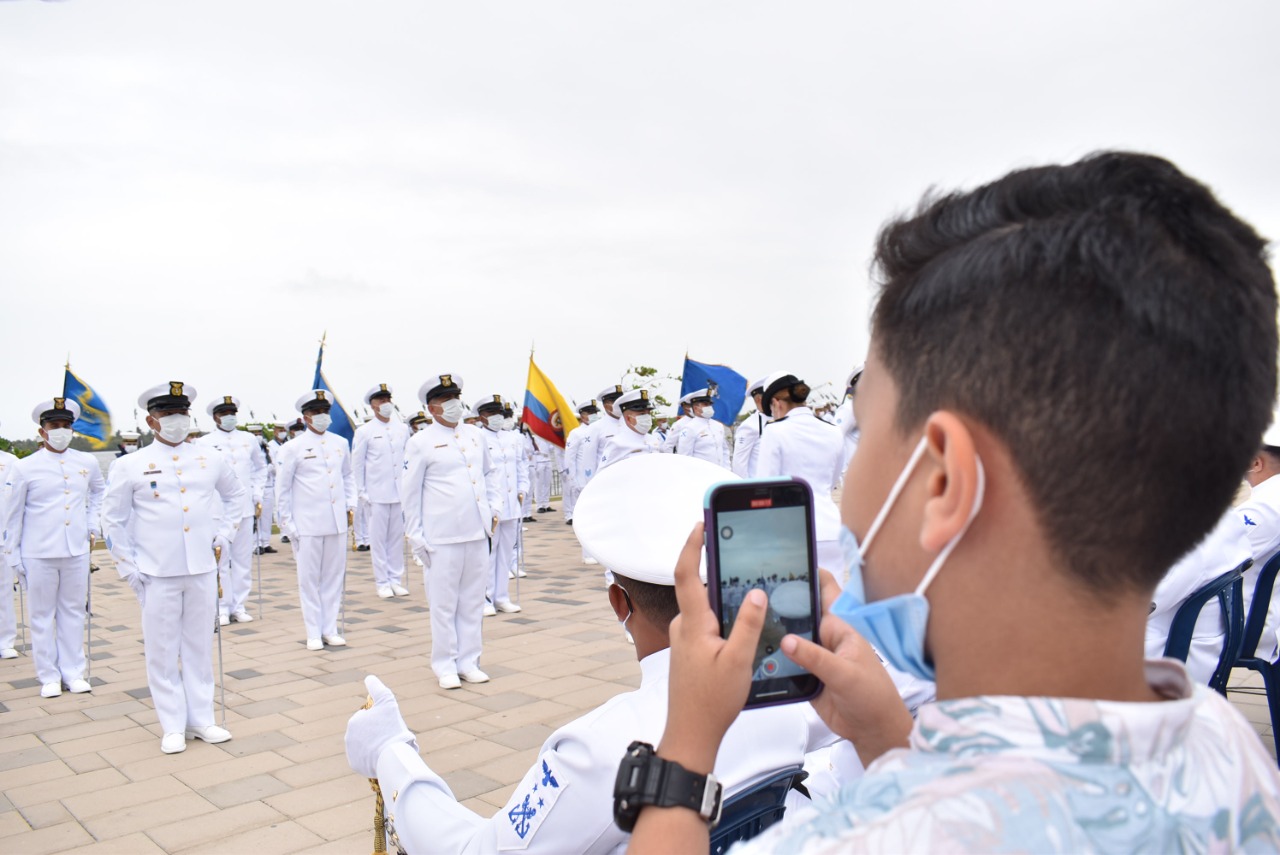 En el cumpleaños 209 de Barranquilla, en el monumento de la Plaza de los Marinos en el Malecón del Río.
