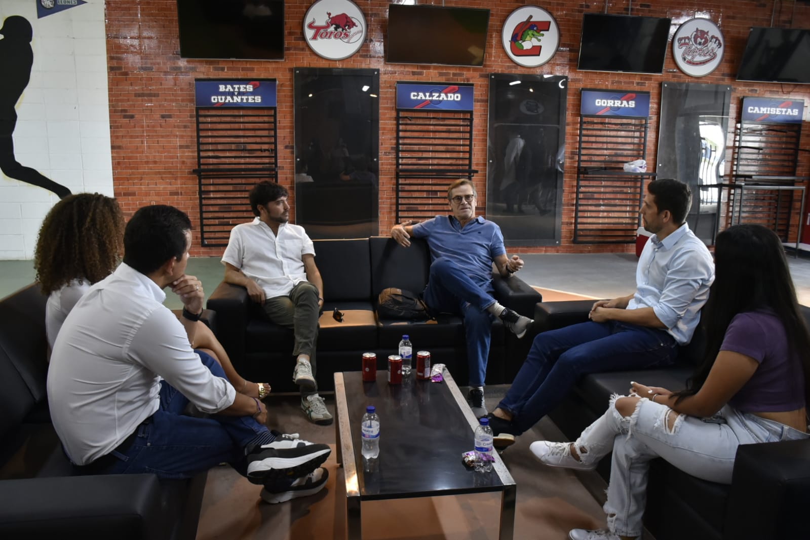 Cristian Mercado. Reunión de autoridades de Barranquilla con el peruano Carlos Neuhaus, director de los pasados Juegos Panamericanos de Lima 2019.