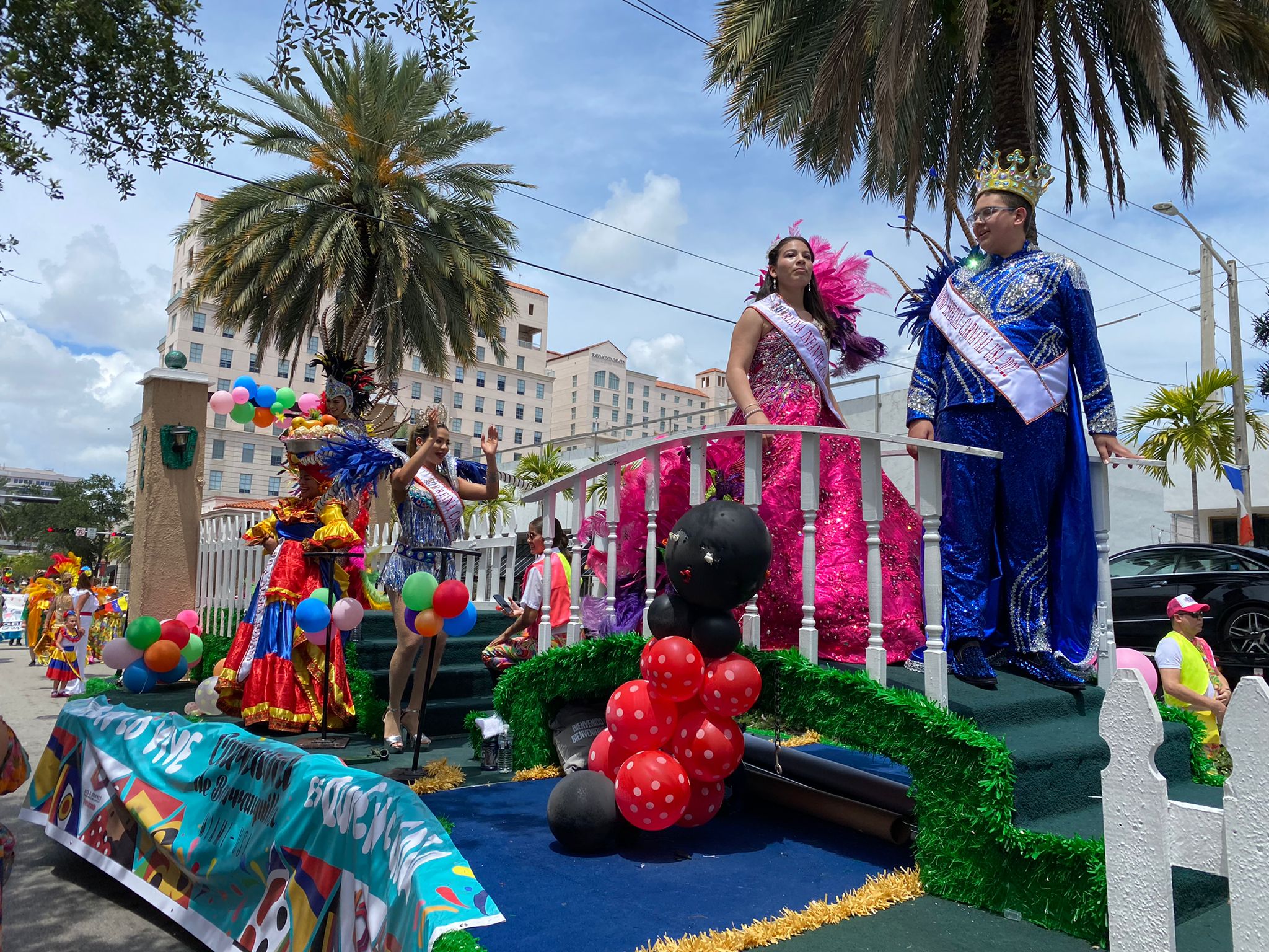 Las festividades barranquilleras se tomaron la 'Ciudad del Sol'. 