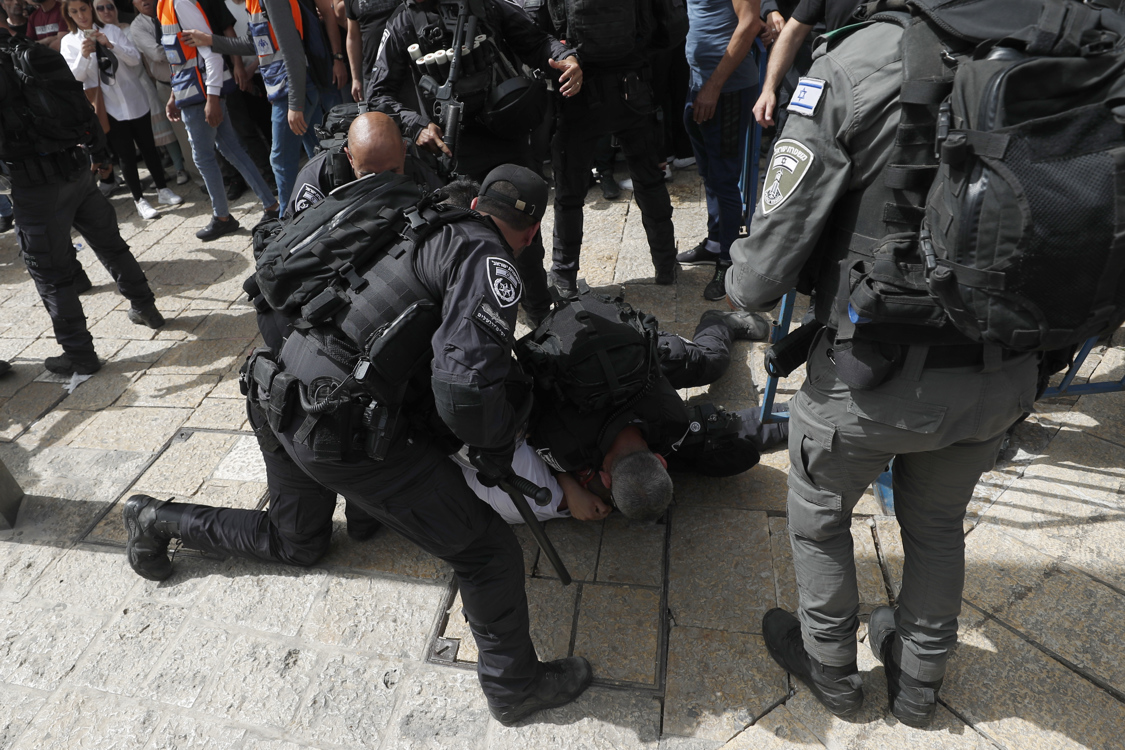 Imagen del funeral de la periodista Shireen Abu Akleh.