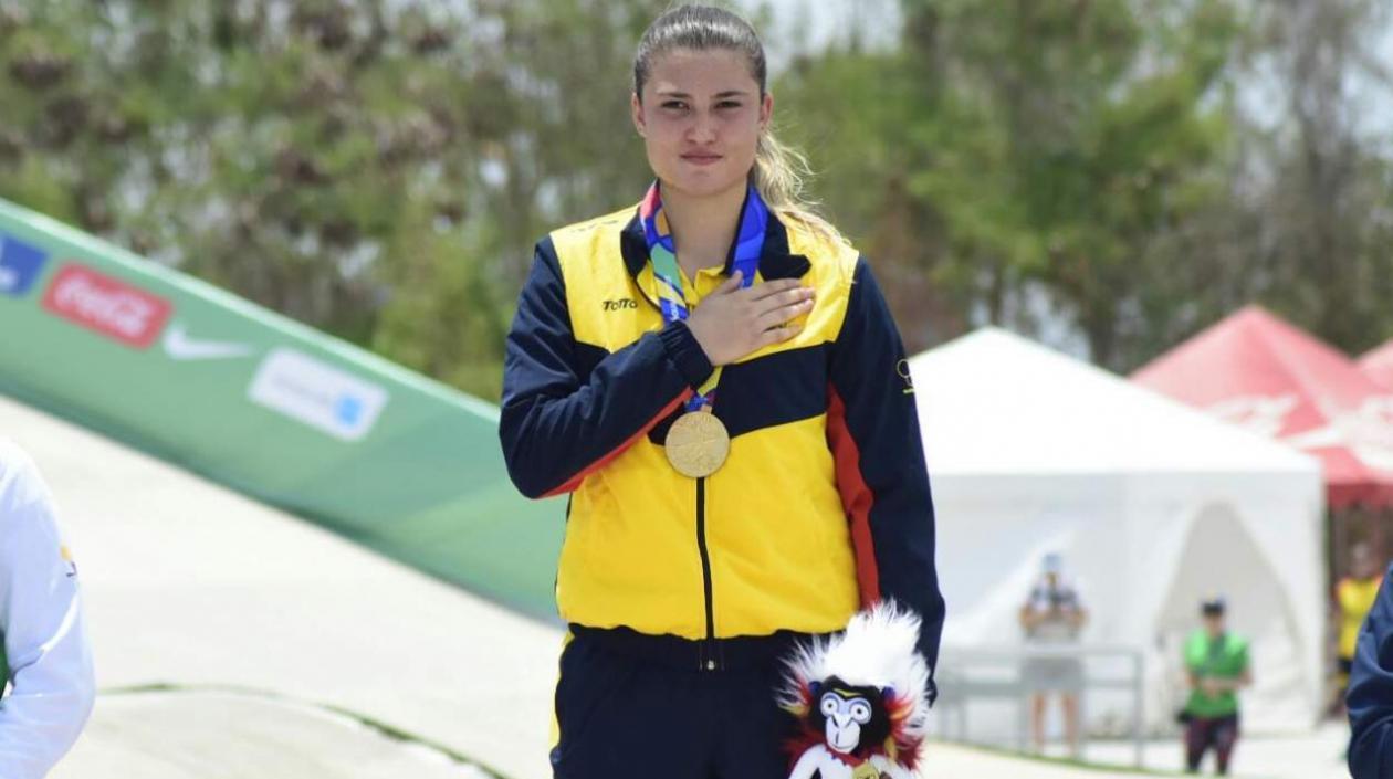 Gabriela Bolle, campeona centroamericana de BMX. 