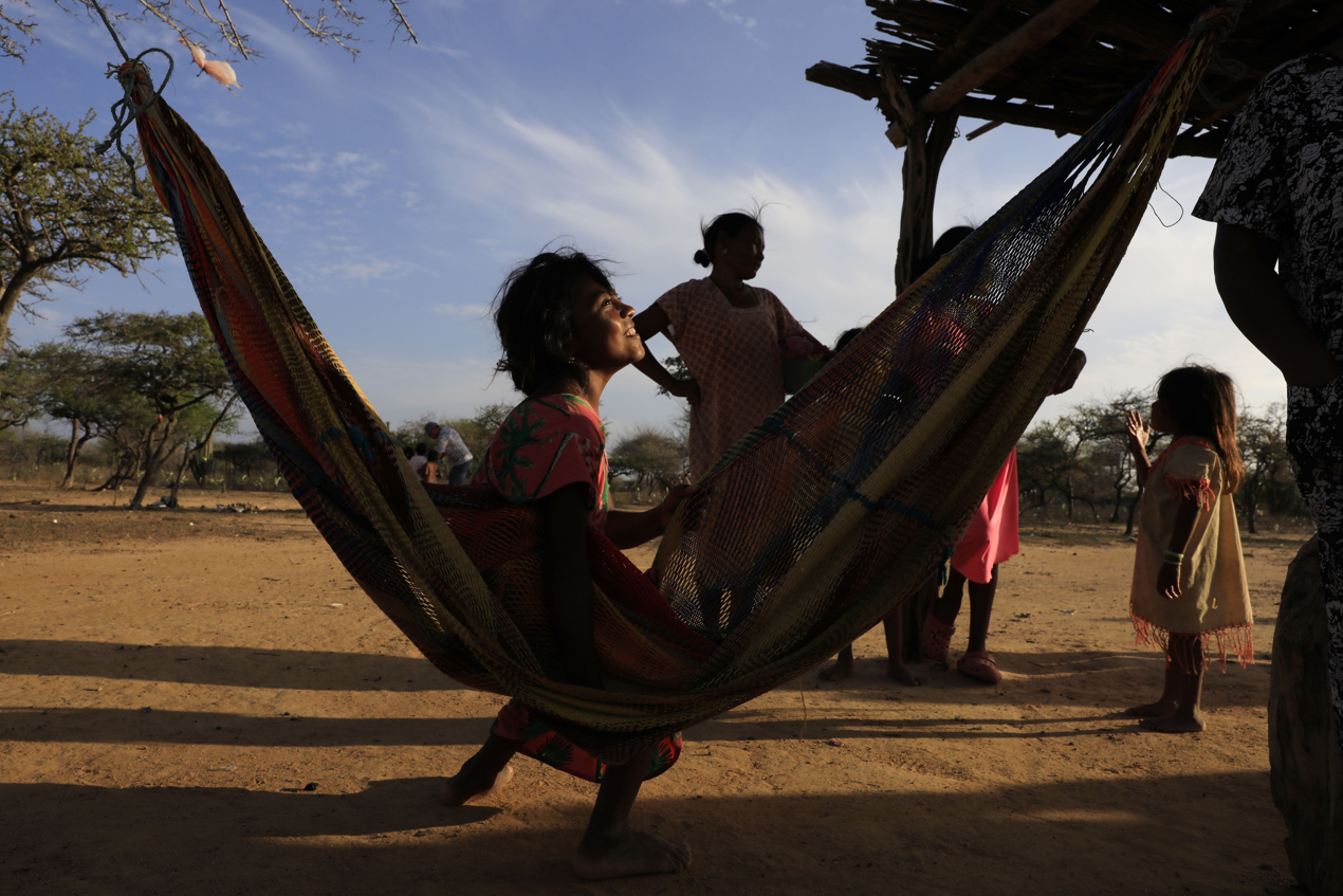 Postales de habitantes en La Guajira.