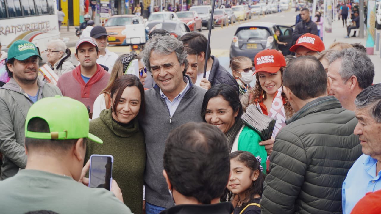 Sergio Fajardo, en campaña en Mosquera, Cundinamarca.