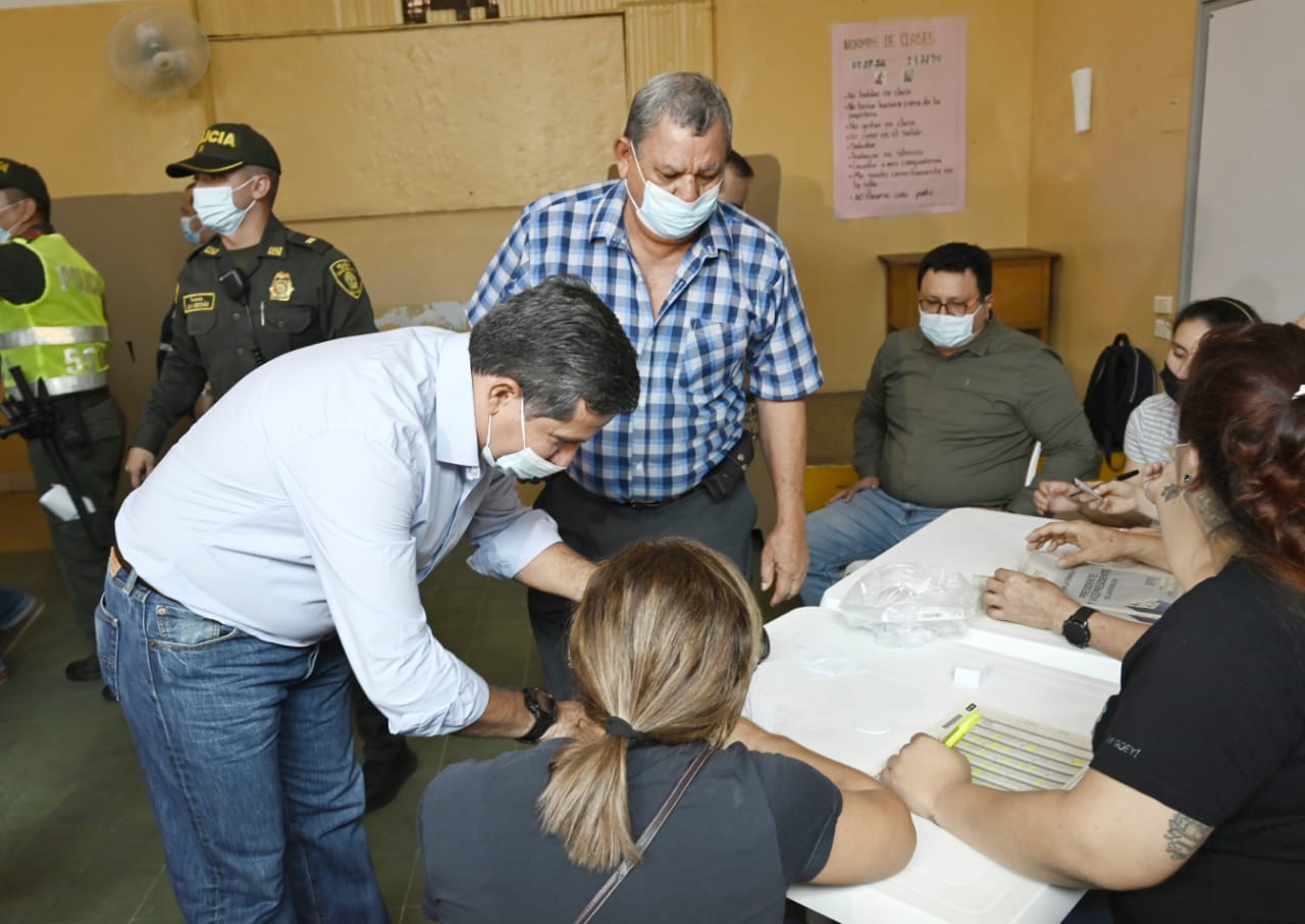 Rodrigo Lara, fórmula vicepresidencial de Fico Gutiérrez.