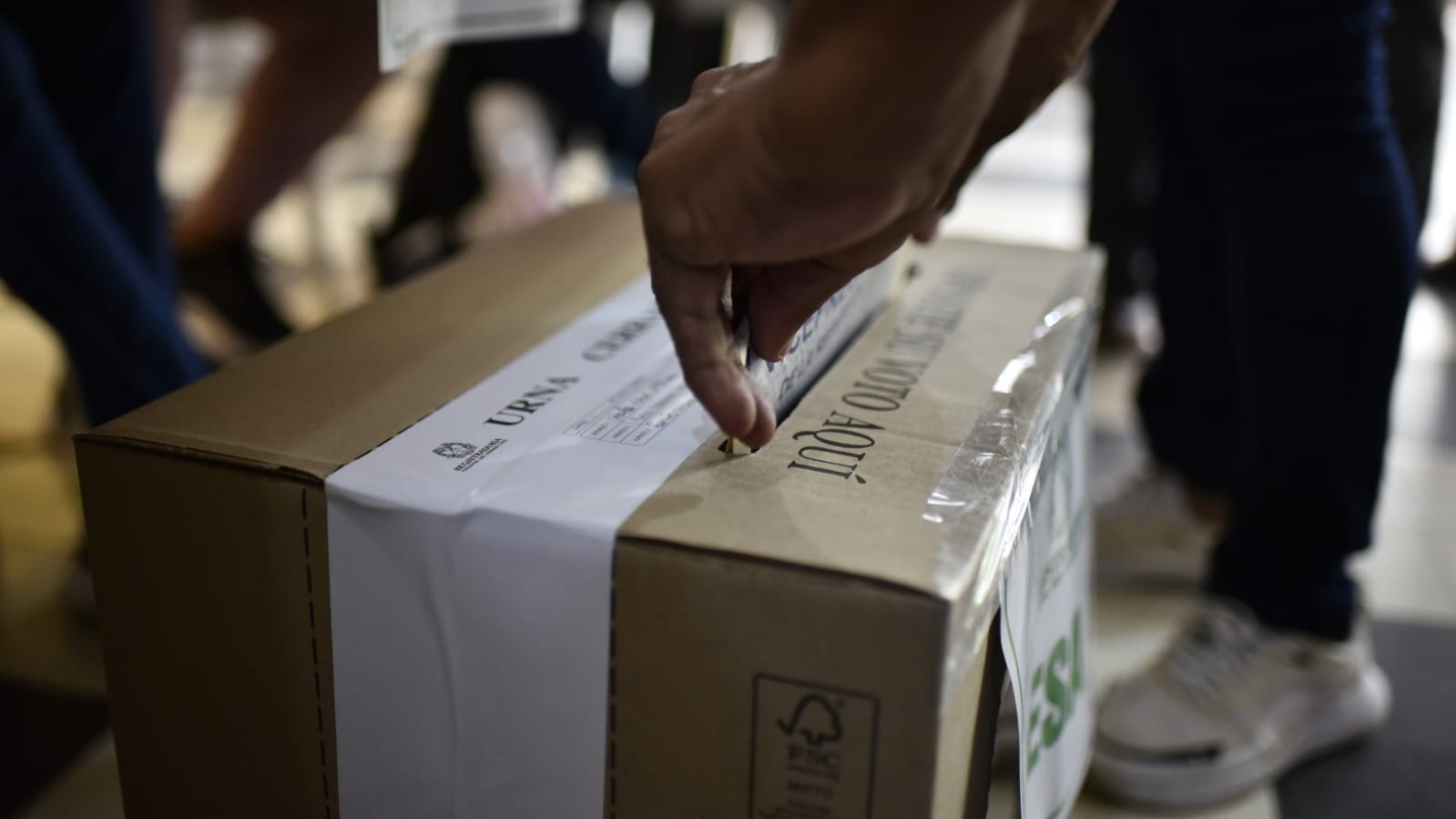 Jornada electoral en el Colegio Mayor del Atlántico.