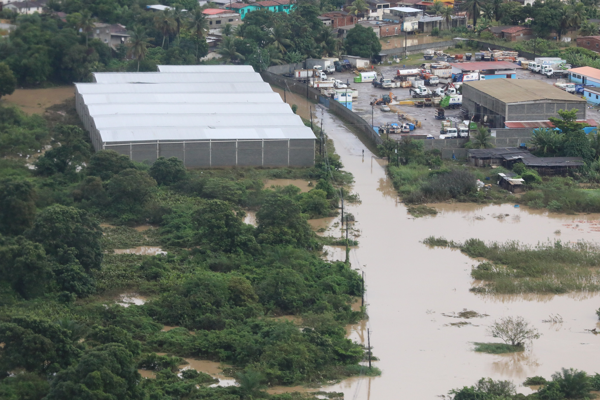 Lluvias han dejado hasta el momento 87 muertes y casi una veintena de desaparecidos.