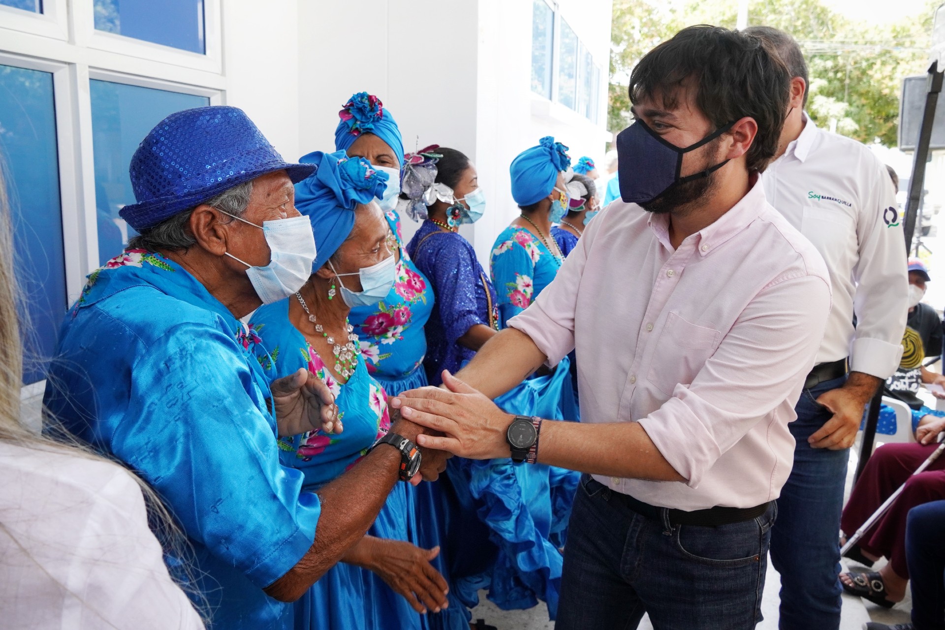 La atención a ancianos es prioritaria. 