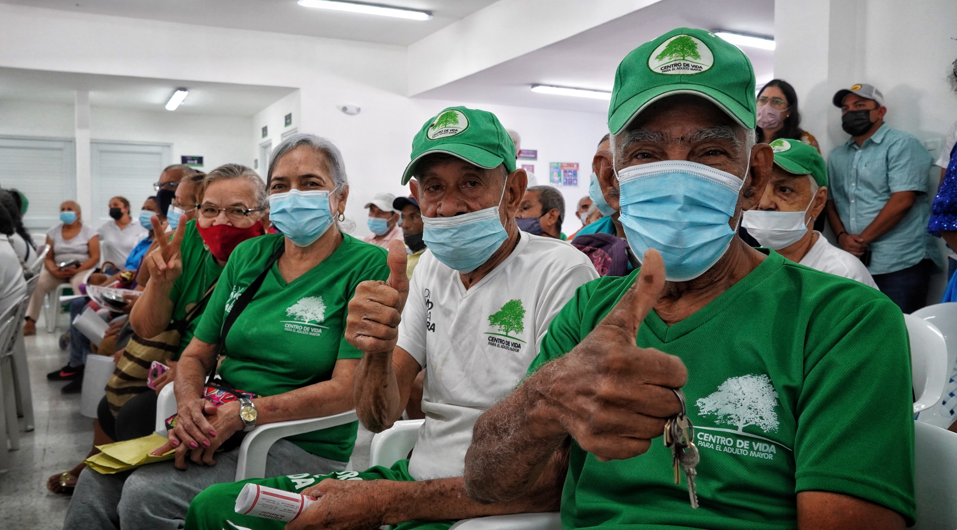 Los adultos mayores están en el foco de los programas. 