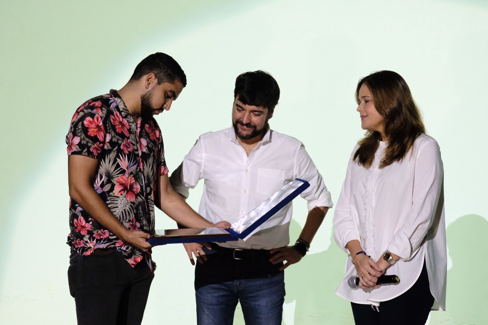 Homenaje al desaparecido actor y director de teatro, Luis Henao Pérez.