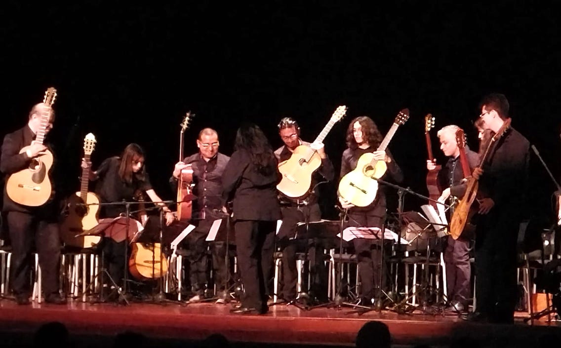 Presentación de una de las orquestas.