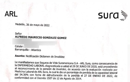 La notificación de la ARL Sura sobre pensión por invalidez.