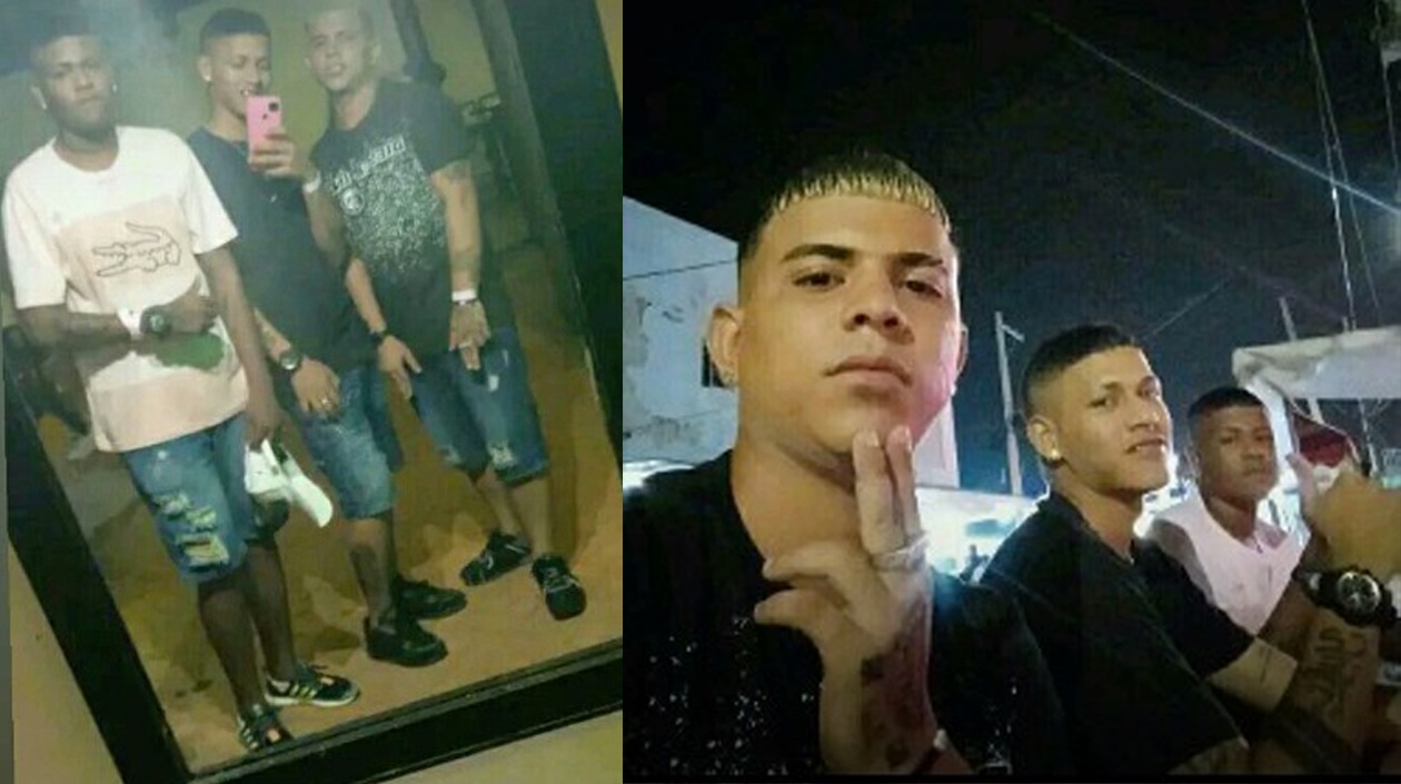 Estas dos fotos se la tomaron los tres jóvenes horas antes de ser asesinados. 