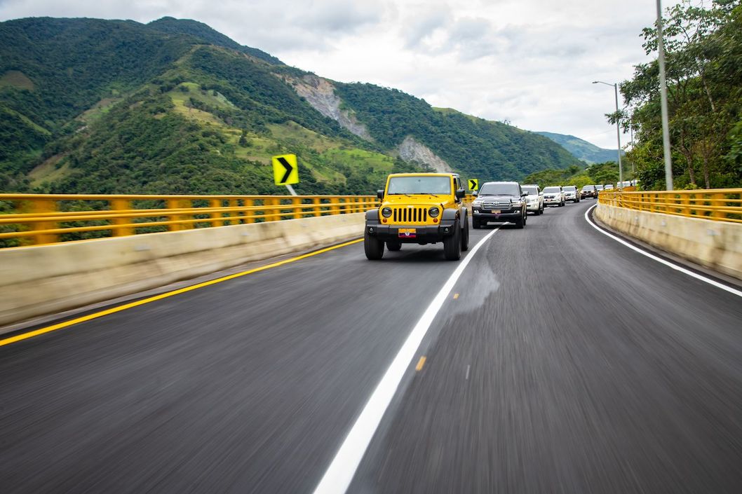 El corredor en pleno servicio.