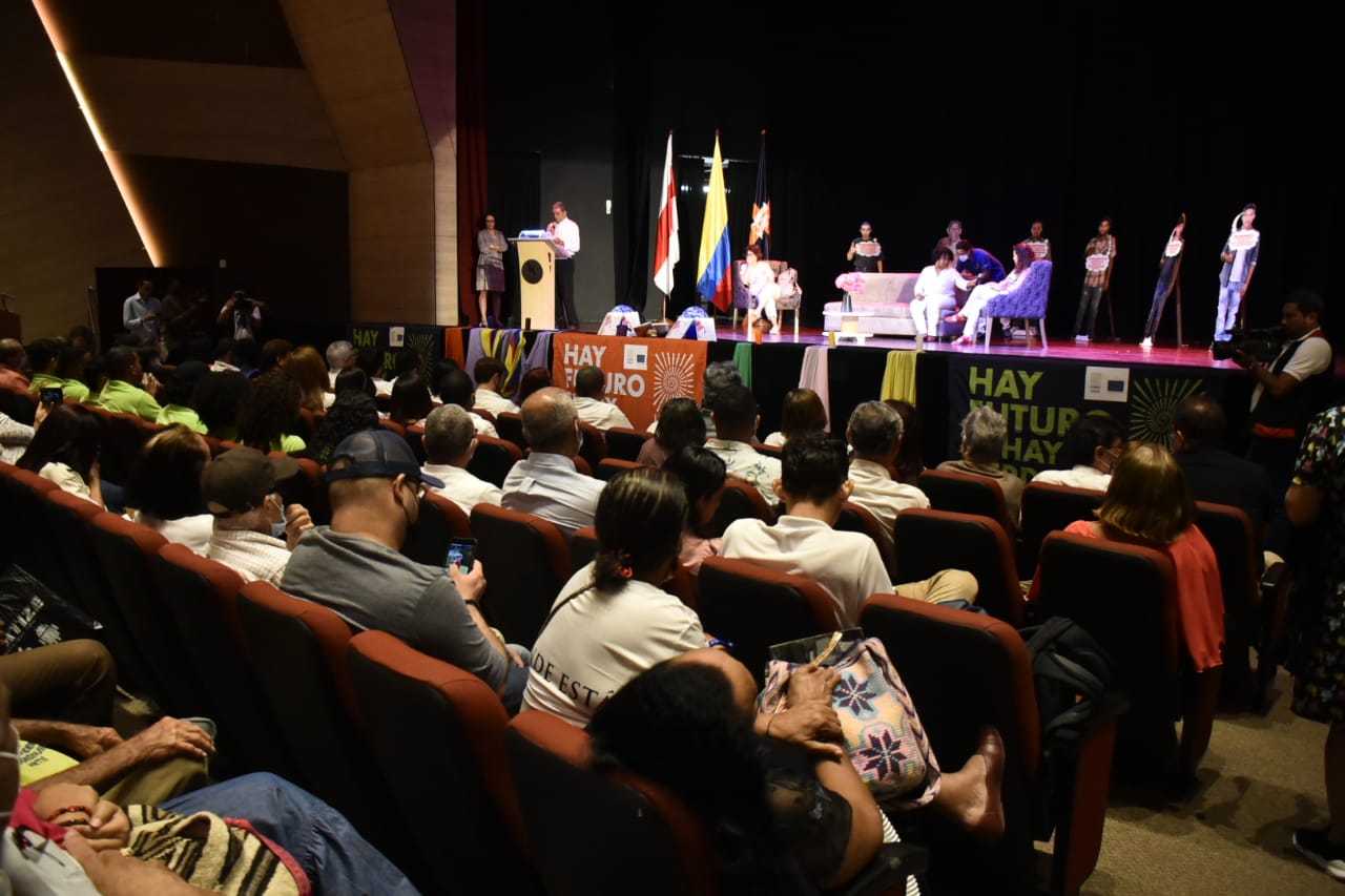 Zona Cero Comisión de la Verdad estuvo presente en la Uniatlántico.