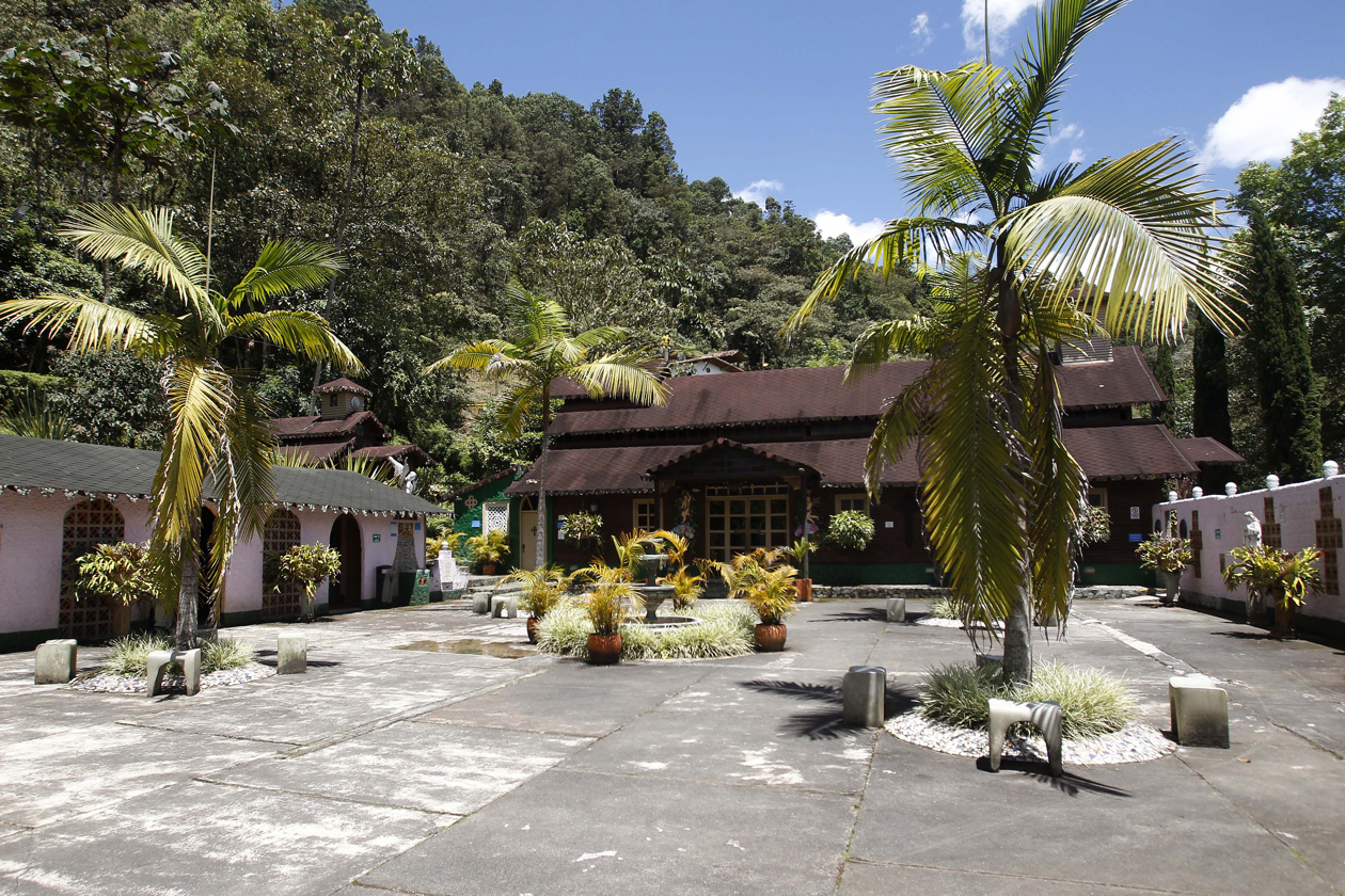 La Catedral convertida en refugio para ancianos.