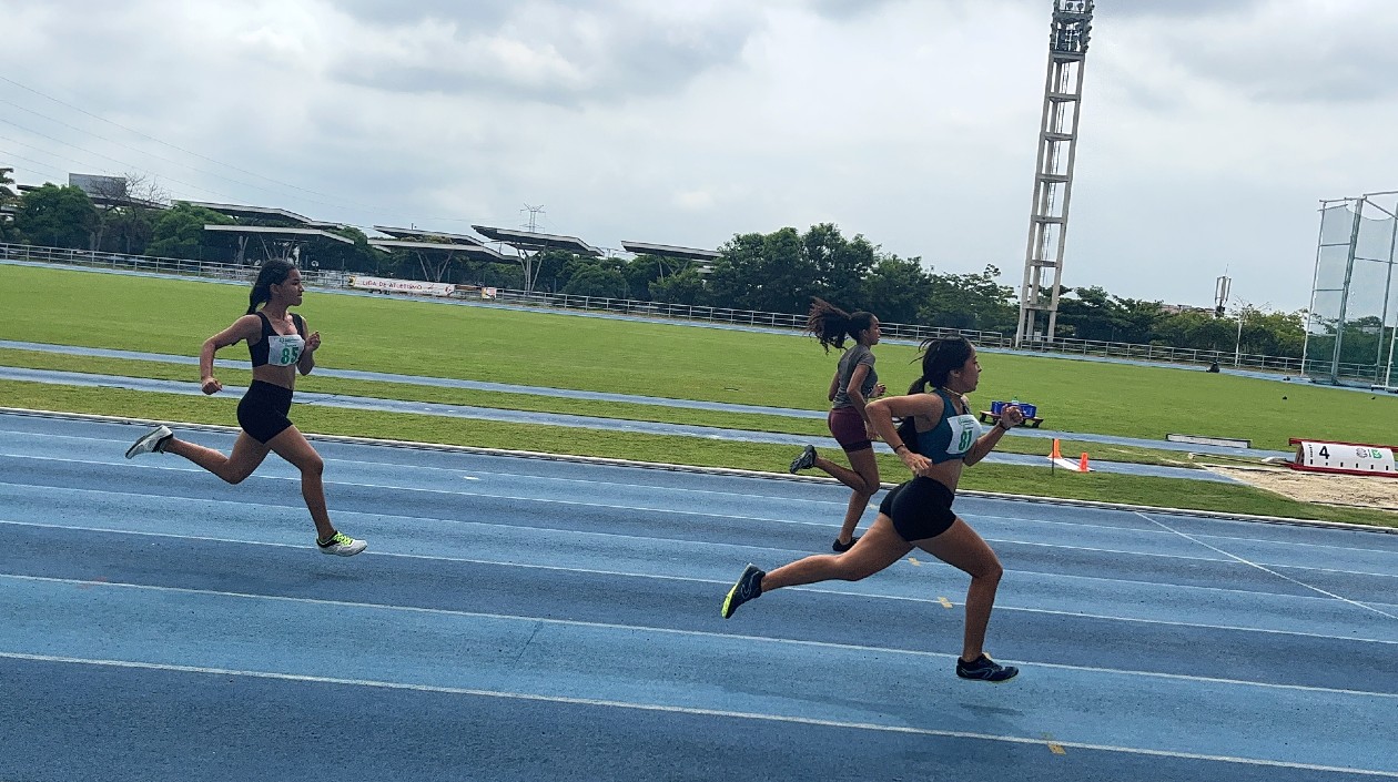 Las mueres también hicieron parte del atletismo. 