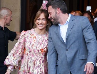 Ben Affleck y JLo captados en julio pasado.